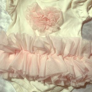 Edgehill Collection Tutu Onesie Size 3 months